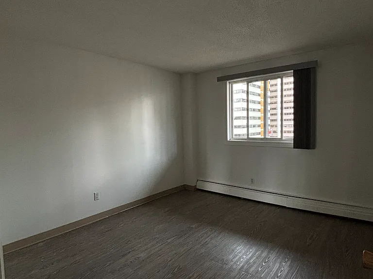 820 5th Ave SW — Photo 7