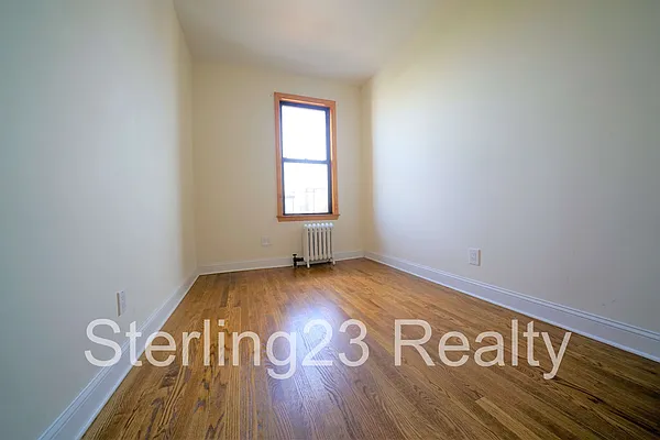 Rented by Sterling Realty Solution Inc | media 6