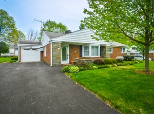 3123 Pine Rd, Huntingdon Valley, PA 19006