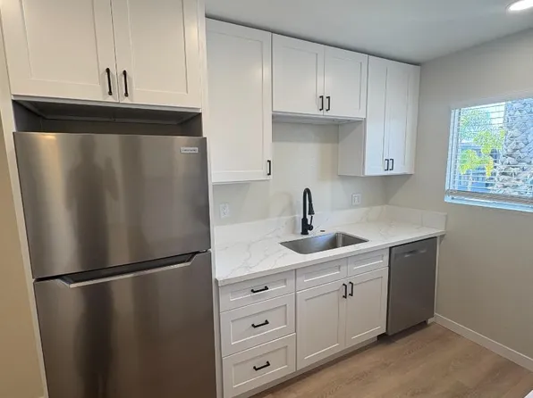 328 S Weitzel St, Oceanside, CA