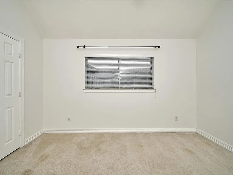 314 Shore Breeze Ln — Photo 39