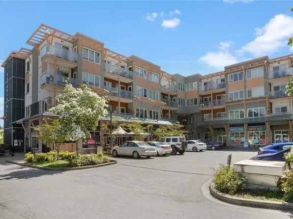 611 Brookside Rd #315, Colwood, BC V9C 0C3