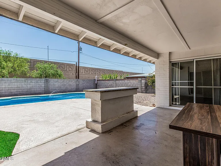 1213 E Riviera Dr — Photo 25