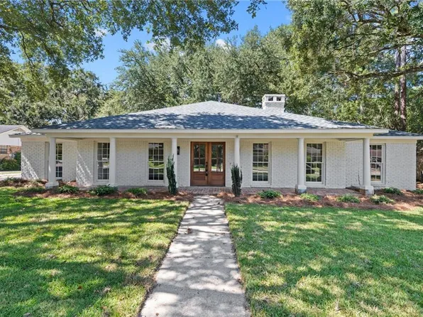 1908 Bent Tree Ct, Mobile, AL 36609