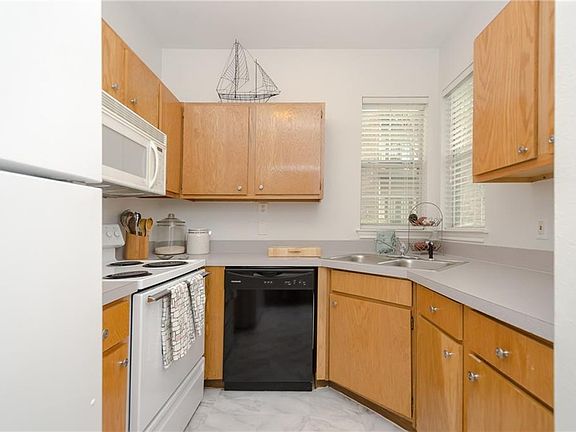 5th image of 1650 Ascension Bluff Dr APT 148