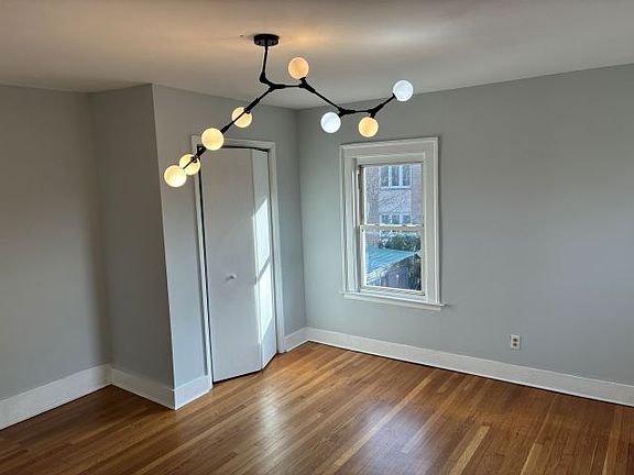 3rd image of 138 Wooster St #2R
