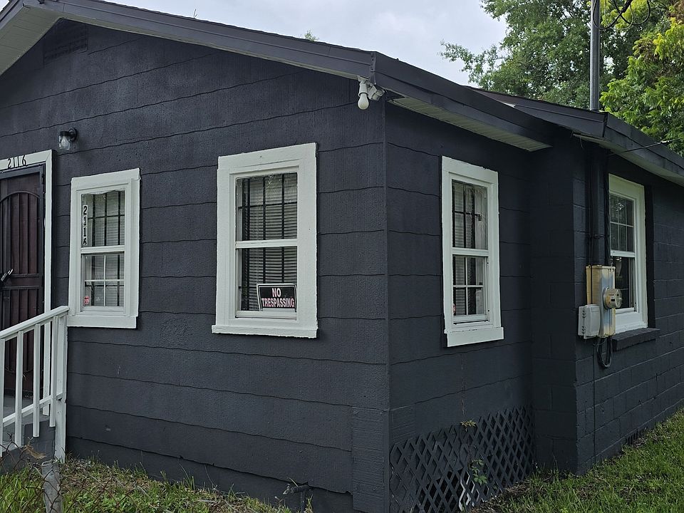 1st image of 2116 McMillan St