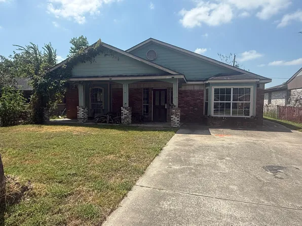 17018 Woodacre Dr, Houston, TX 77049
