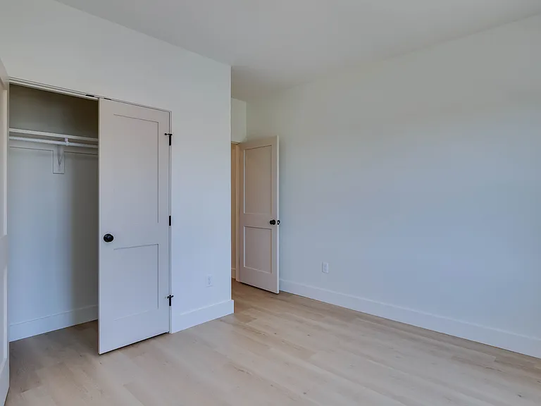91 Willow Creek Dr — Photo 26