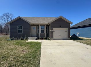 1102 Tybee Dr, Clarksville, TN 37042