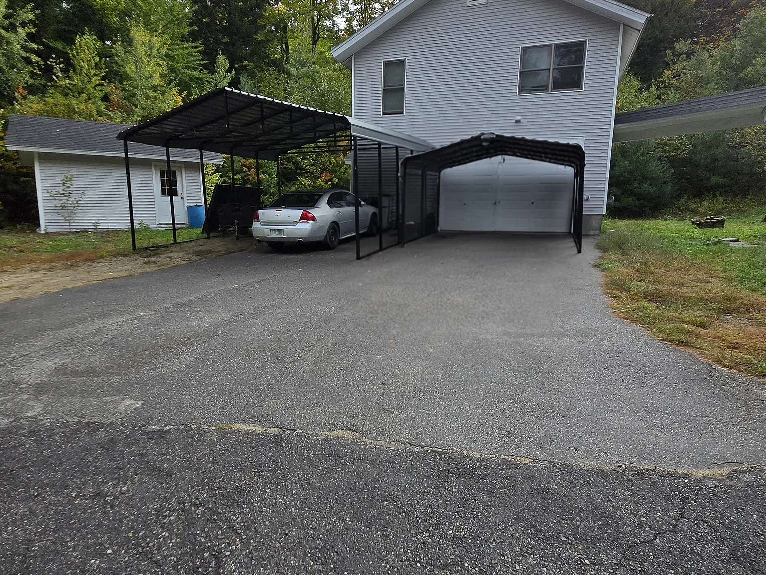 124 Evergreen Dr — Photo 2