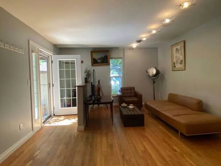 290 Spruce St #B — Photo 3