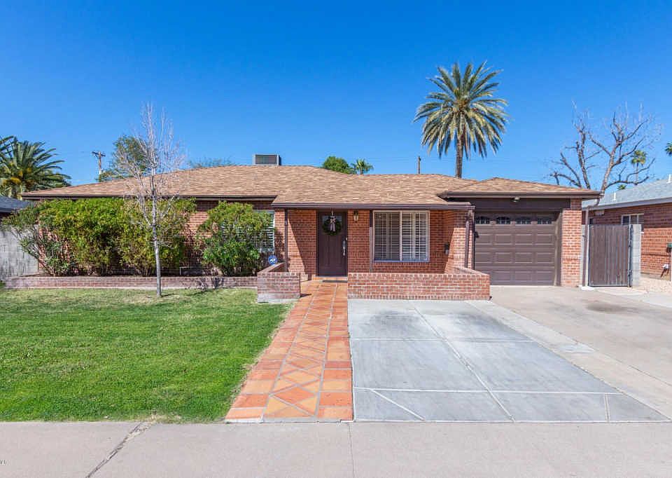 1st image of 2540 E Glenrosa Ave