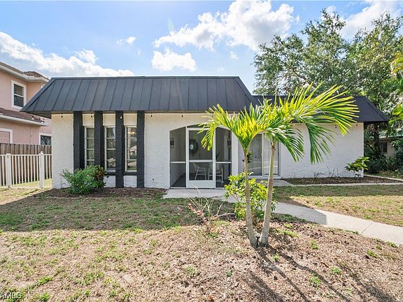 4th image of 10421 McGregor Blvd