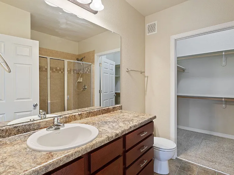 1675 Little Bear Creek Point #201 — Photo 16