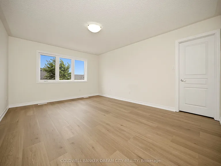 37 Stoyell Dr — Photo 21
