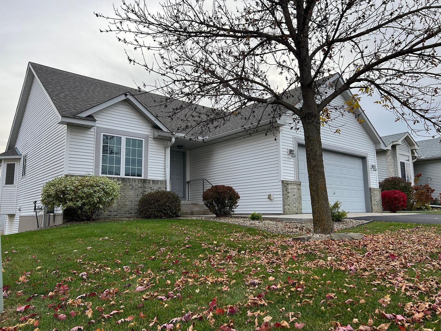 64◆白雪姫【Ruban D'or】　パピリーヒルズ 6659 Lipizzan Trl, Forest Lake, MN 55025 | Zillow