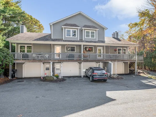 5 Majestic Way Unit 5, Salem, MA 01970