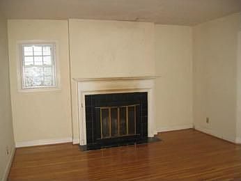 2nd image of 4026 Hycliffe Ave