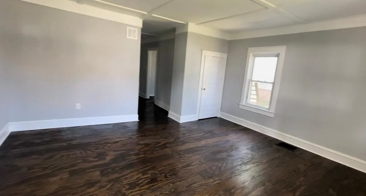 3 bed, 1088 sqft, $1,800 — Photo 4