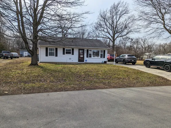 2809 N Linda Layne, Muncie, IN 47303