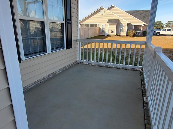 2nd image of 365 Ivywood Ln