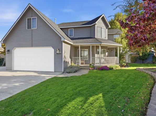 1020 Oxford Ave, Richland, WA 99352