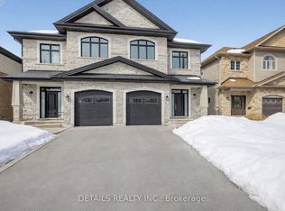 71 Eleanor Dr, Ottawa, ON K2E 6A1