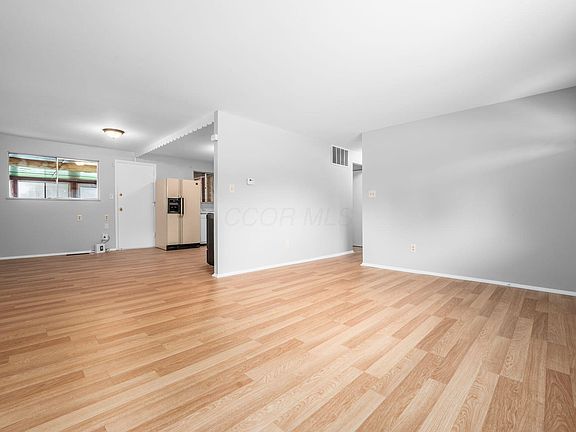 3rd image of 6553 Malone Dr