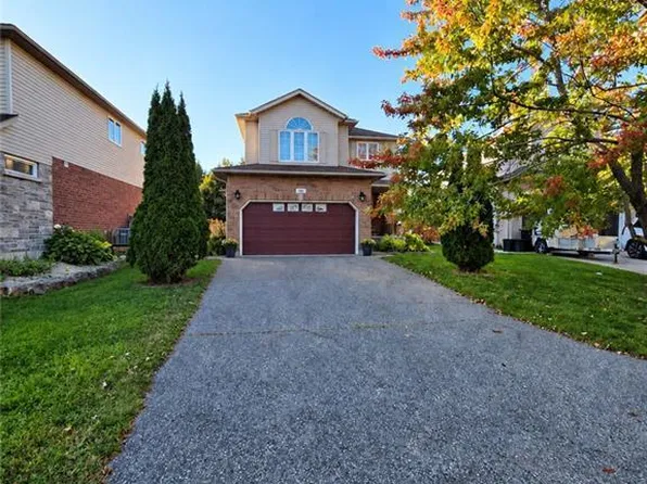 264 Holbeach Ct, Waterloo, ON N2J 4Y7