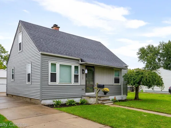 6065 Dean St, Taylor, MI 48180