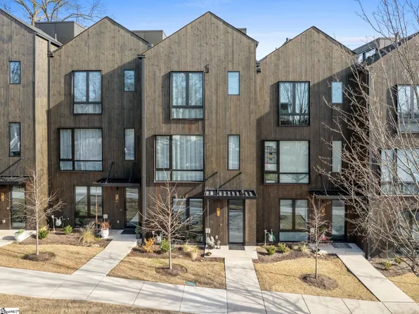 12 Elizabeth St, Greenville, SC 29609