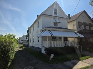 326 1/2 Warren St, Scranton, PA 18508