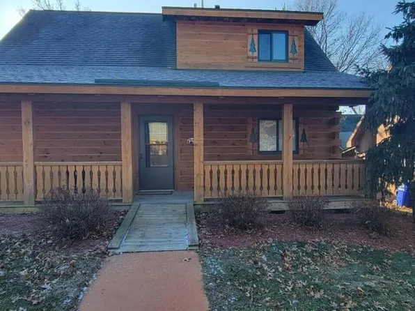 716 Skatepark COURT, Warrens, WI 54666