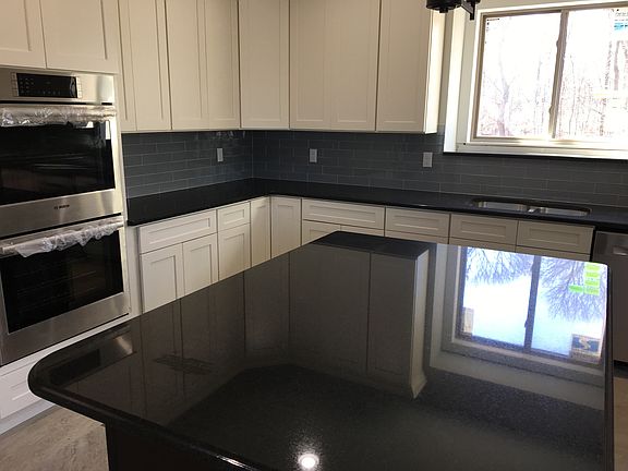2nd image of 5680 Houghten St