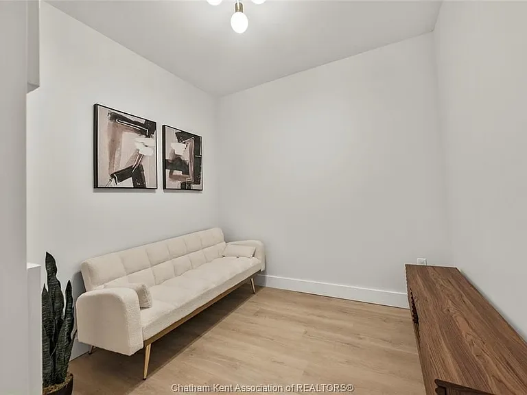 364 Grand Ave E #305 — Photo 35