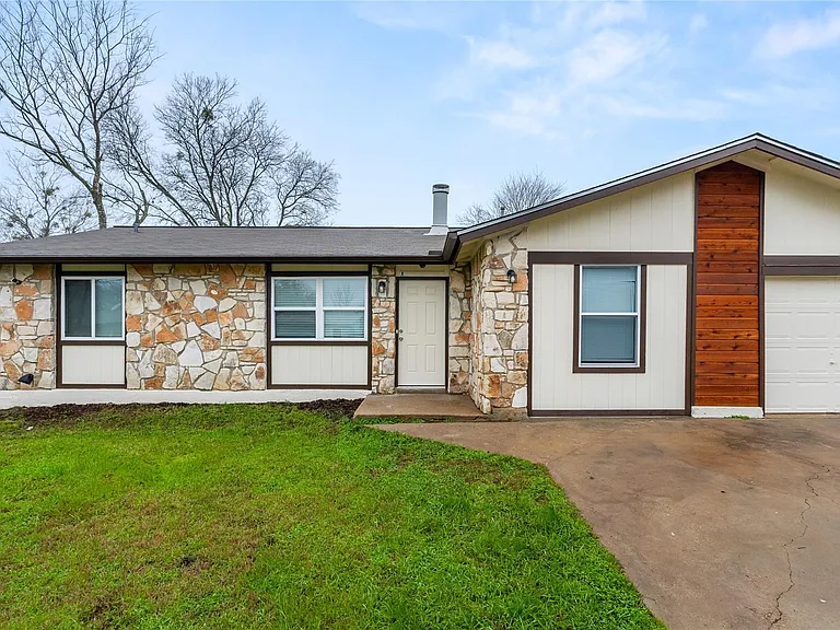 10511 Man O War Ave — Photo 2