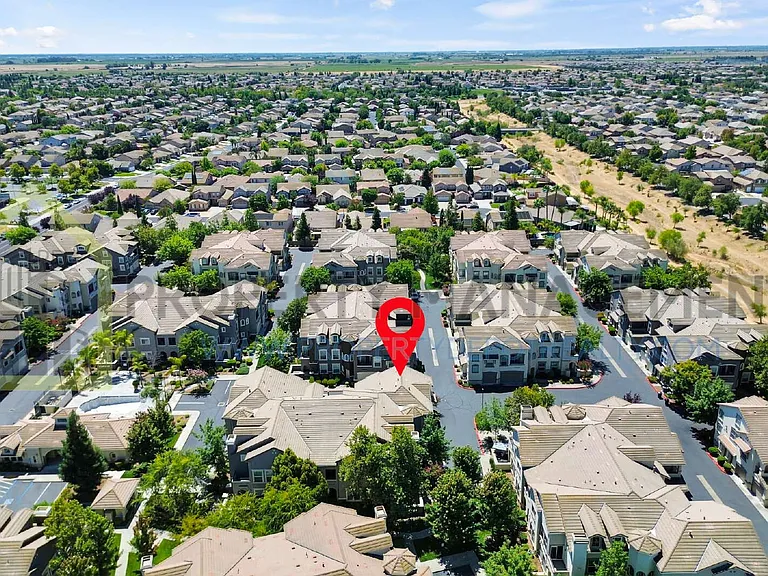 5501 Mezereon Ln — Photo 42