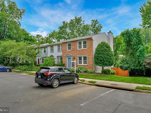 2nd image of 2990 Paddock Wood Ct