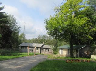 54 S Gerber Rd, Mio, MI 48647