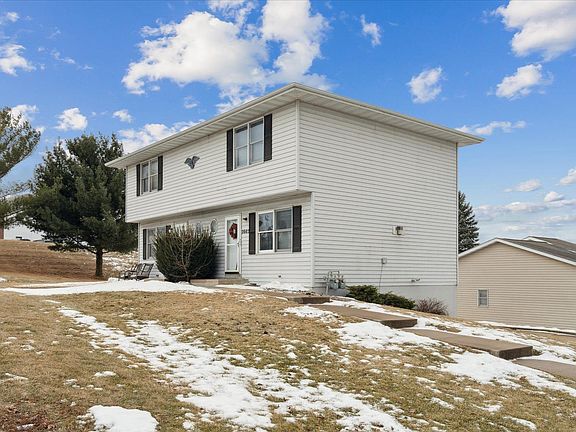 2nd image of 2085 Radford Rd