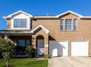12203 Scarlet River Dr, Houston, TX 77044