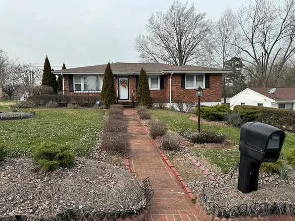 111 Hermitage Dr, Danville, VA 24541