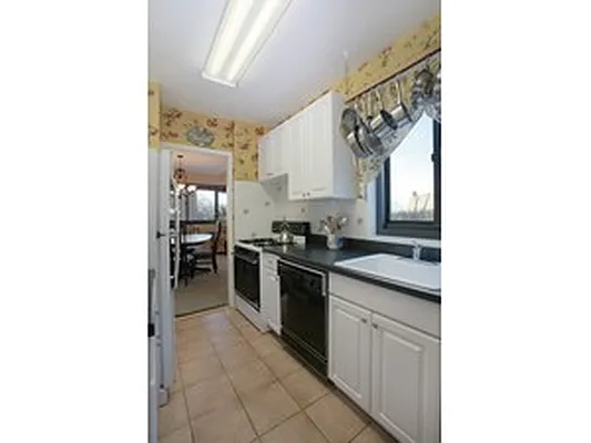 Sold by Corcoran | media 36