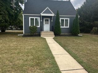 70 E Linden St, Clayton, NJ 08312