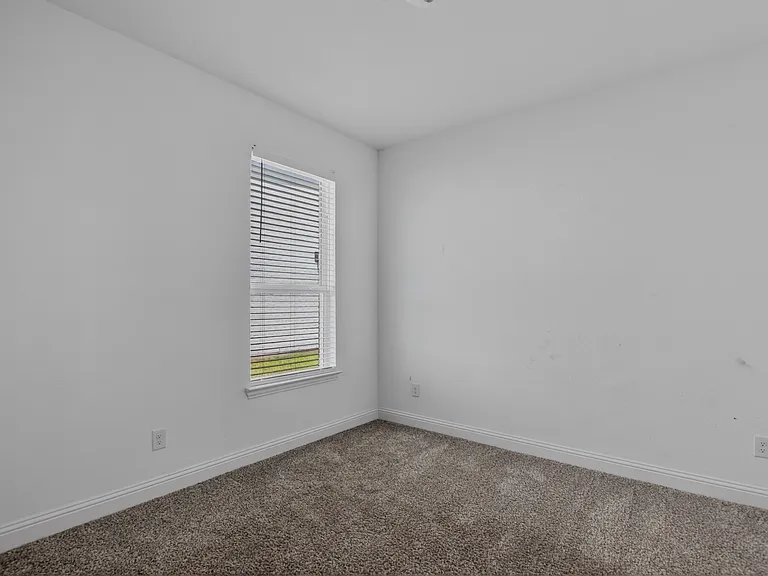 845 Ranchland Rd — Photo 7