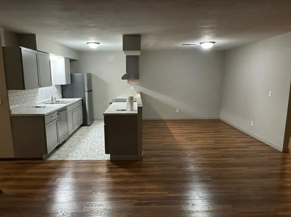 1705-1709 Kimball, 1705 Kimball Ave #1707, Waterloo, IA 50702