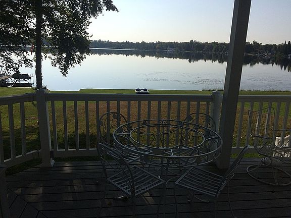 2nd image of 740 N Lakeview Dr