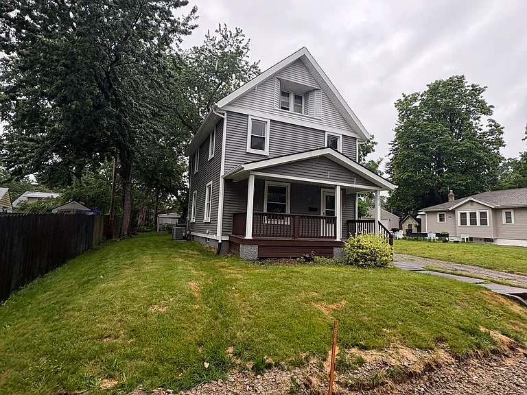 1418 Grant St — Photo 30