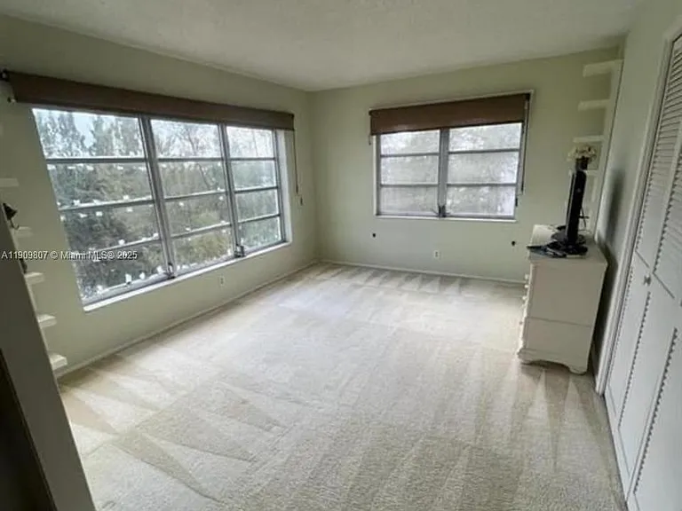 3150 N Palm Aire Dr #801 — Photo 23